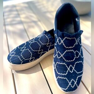 Opening Ceremony Platform Slip-On Sneakers. Ruched Blue & White Fabric. Sz 40/9.